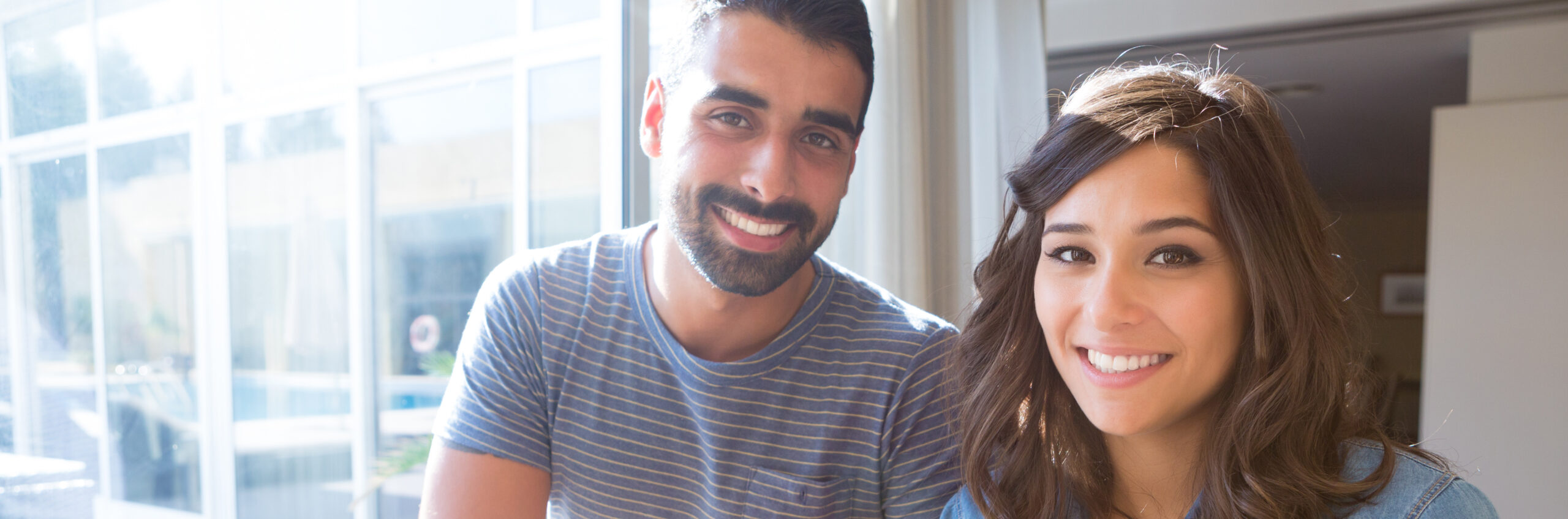 IVF Treatment on Your Schedule; happy couple pursuing fertility treatment