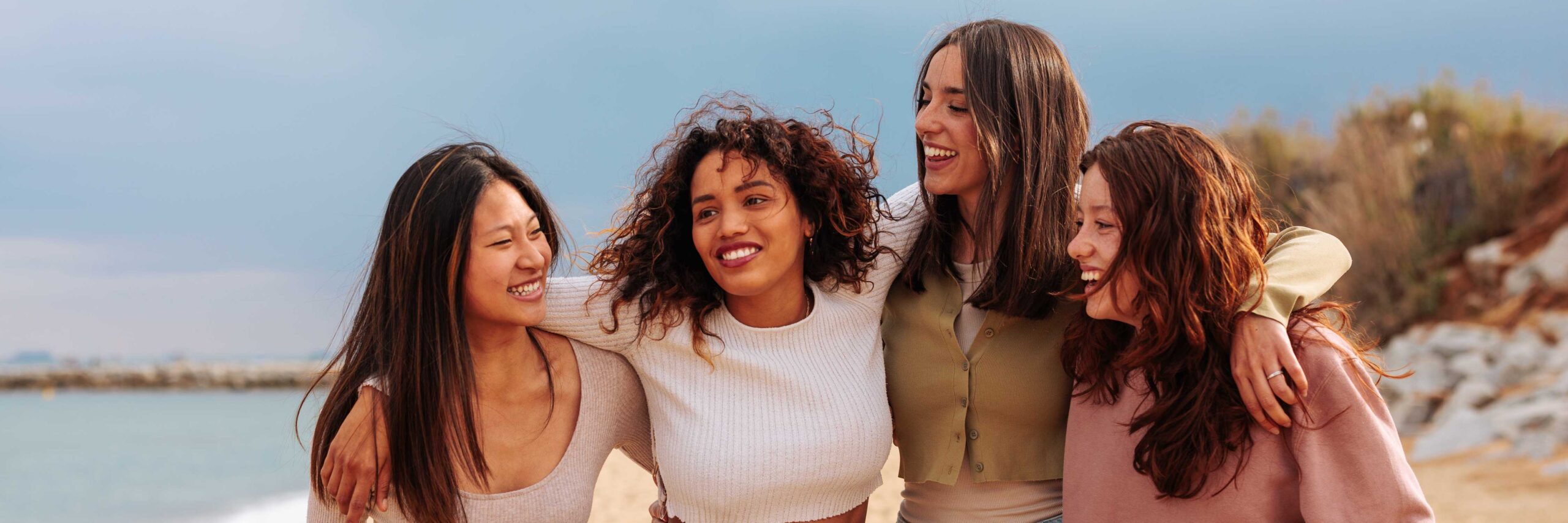 Group of young women | Become an Egg Donor at ARMS | Phoenix and Gilbert, Arizona